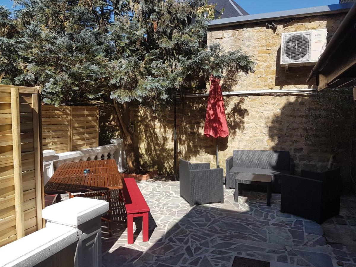 Maisonnette Privatisee Sedan Extérieur photo